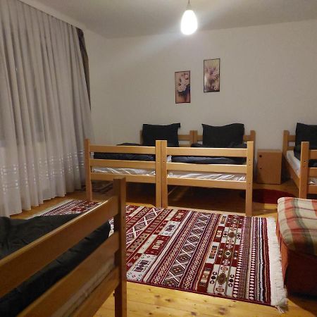 Hostel Bushati Prizren Exterior photo