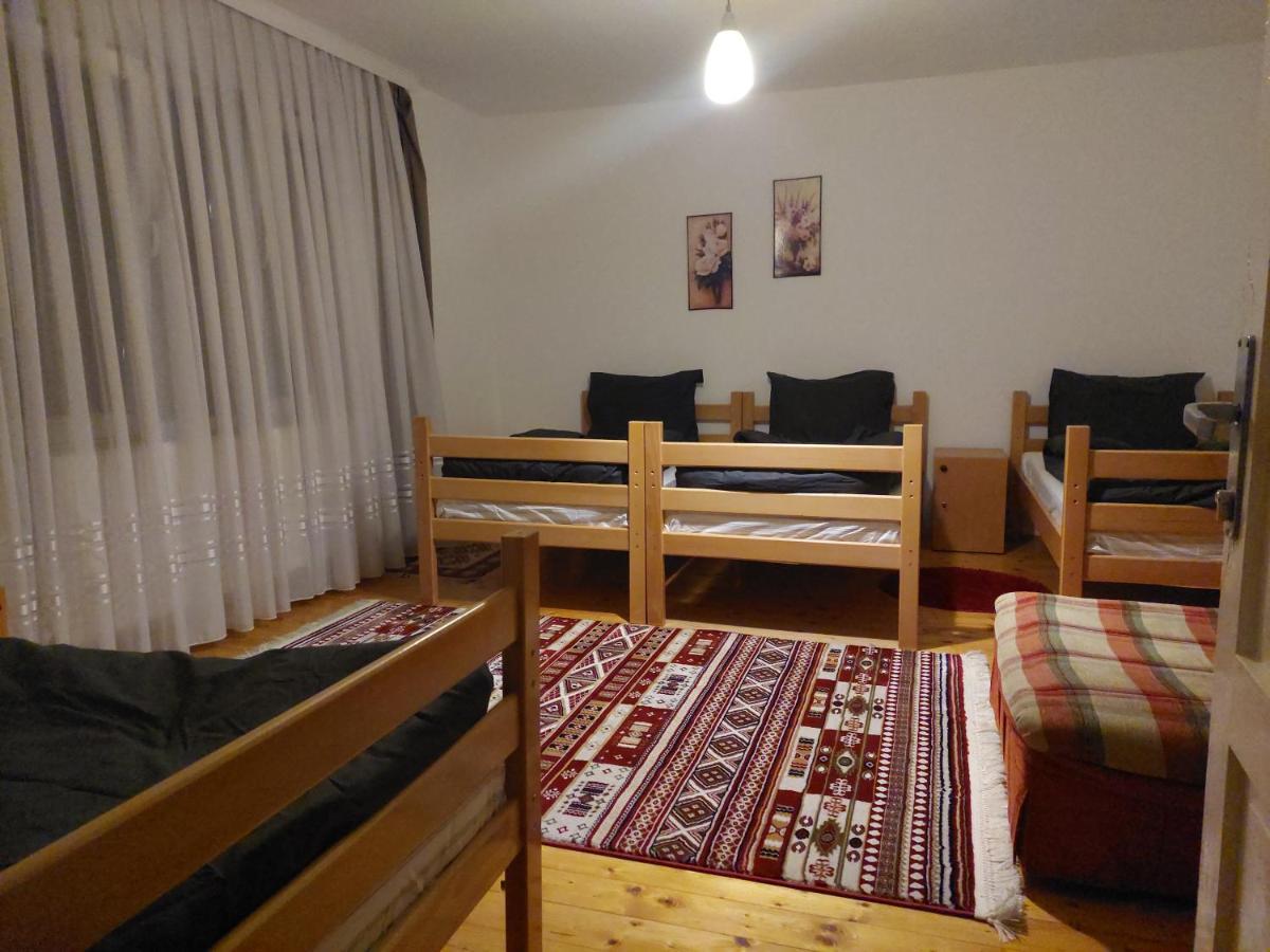Hostel Bushati Prizren Exterior photo